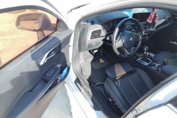 Used BMW 1 Series 2017 120i Design Package Model
