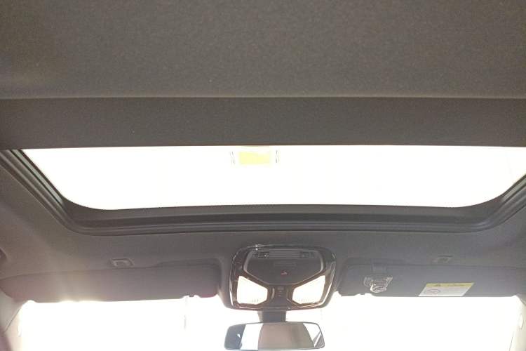 Used BMW 5 Series 2021 Facelifted 530Li Leading Edition M Sport Package
