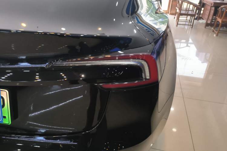 Used Tesla Model 3 2023 Rear-Wheel-Drive Version
