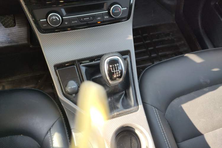 Used Geely Auto Emgrand GS 2016 Elegant Edition 1.3T Manual LingShang Model
