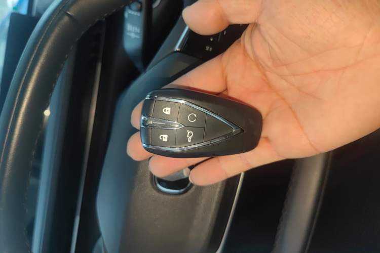 Used Changan Eado DD 2023 Blue Whale NE 1.5T GDI DCT Luxury Edition
