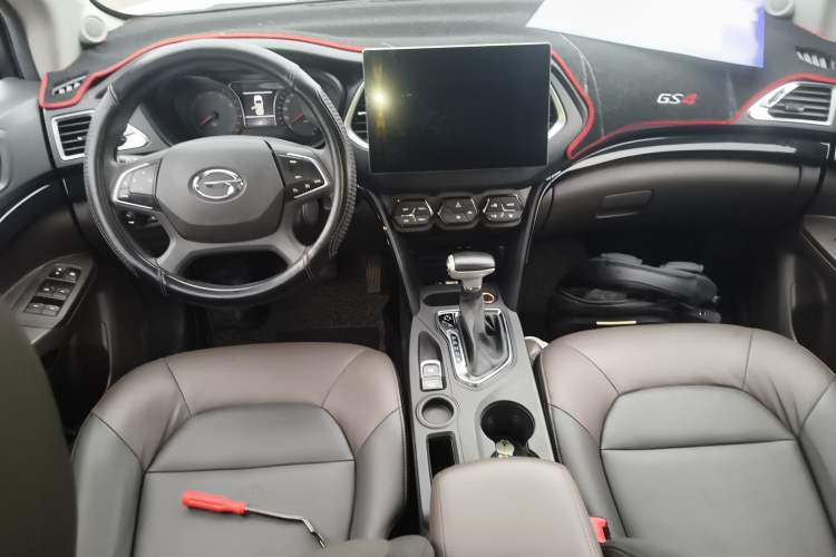 Used GAC Trumpchi GS4 2017 235T Automatic Two-Wheel Drive Elite Edition