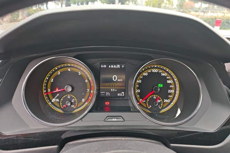 Used Volkswagen Tiguan L 2021 330TSI Automatic Two-Wheel Drive Smart Edition
