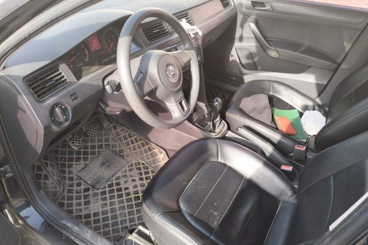 Used Volkswagen Santana 2013 1.4L Manual Fashion Edition