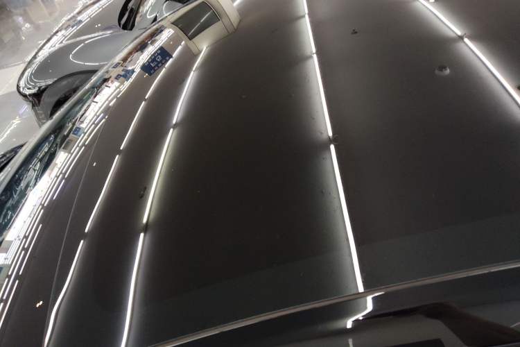 Used Tesla Model Y 2023 Long-Range All-Wheel-Drive Version
