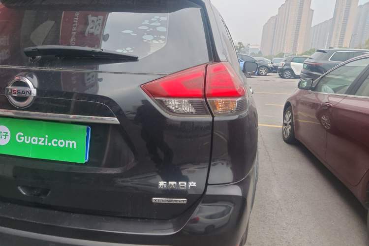 Used Nissan X-Trail 2019 2.0L CVT Smart Connect Comfort Edition 2WD