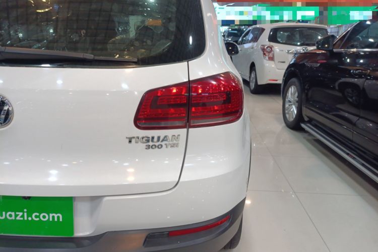 Used Volkswagen Tiguan L 2016 300TSI Automatic Two-Wheel Drive Trend Edition