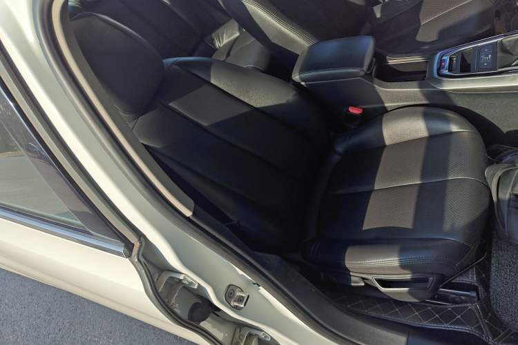 Used Peugeot 408 2014 1.8L Automatic Luxury Edition