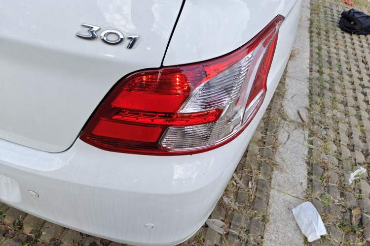 Used Peugeot 301 2014 1.6L Automatic Comfort Edition