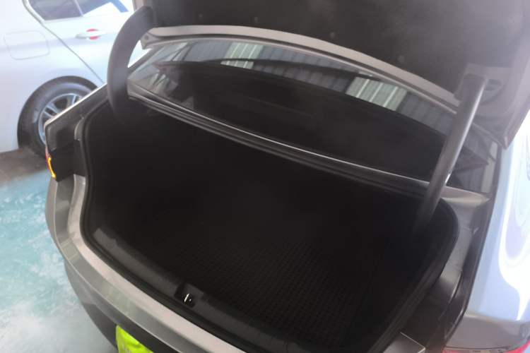 Used BYD Qin PLUS 2025 DM-i Smart Drive 55KM Leading Model