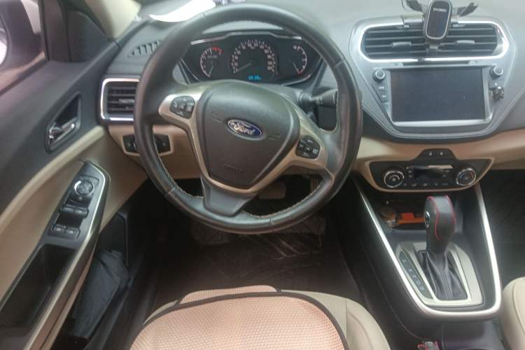 Used Ford Escort 2017 Happiness Edition 1.5L Automatic Fashion Version