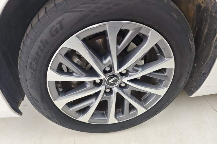 Used Lexus ES 2022 200 Excellence Edition