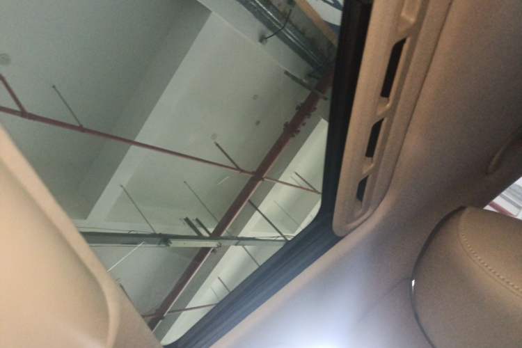 Used Volkswagen Polo 2013 1.6L Automatic Luxury Edition