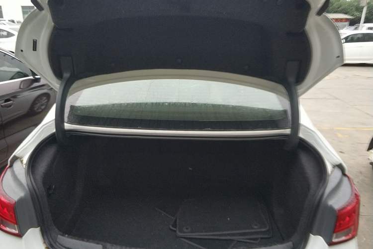 Used Buick Verano 2018 Sedan 15S Automatic Leading Model
