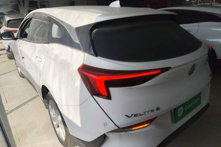 Used Buick Velite 6 2023 430km Range Commuter Version
