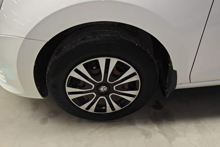 Used Volkswagen Santana 2015 1.6L Manual Fashion Edition
