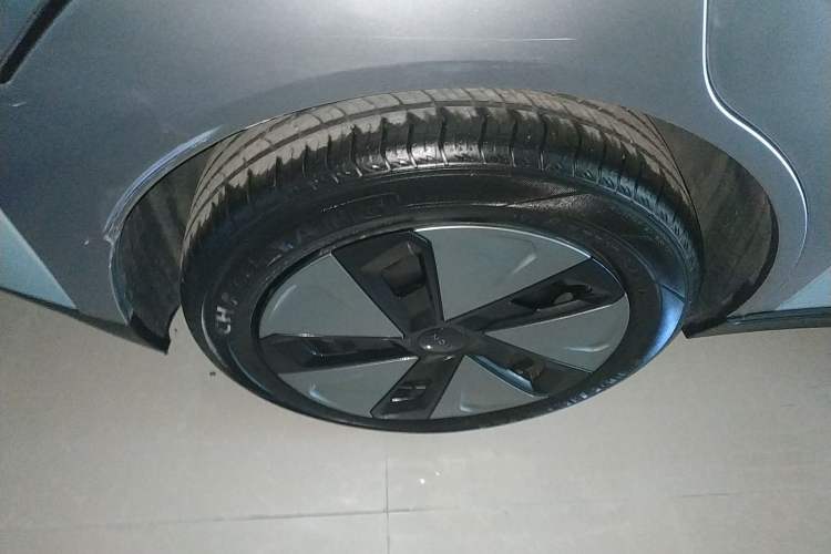 Used AION Y 2023 Younger