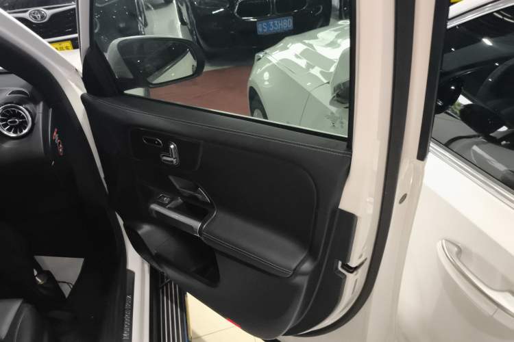 Used Mercedes-Benz GLB 2020 GLB 200 Stylish Edition
