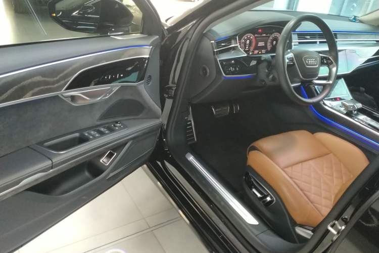 Used Audi A8 2023 A8L 50 TFSI quattro Prestige Edition
