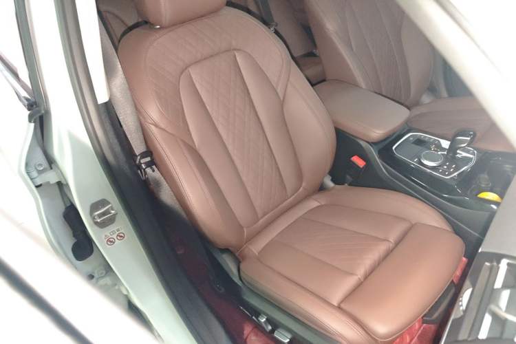 Used BMW X3 2022 Facelift xDrive30i Luxury Edition M Night Edition Package
