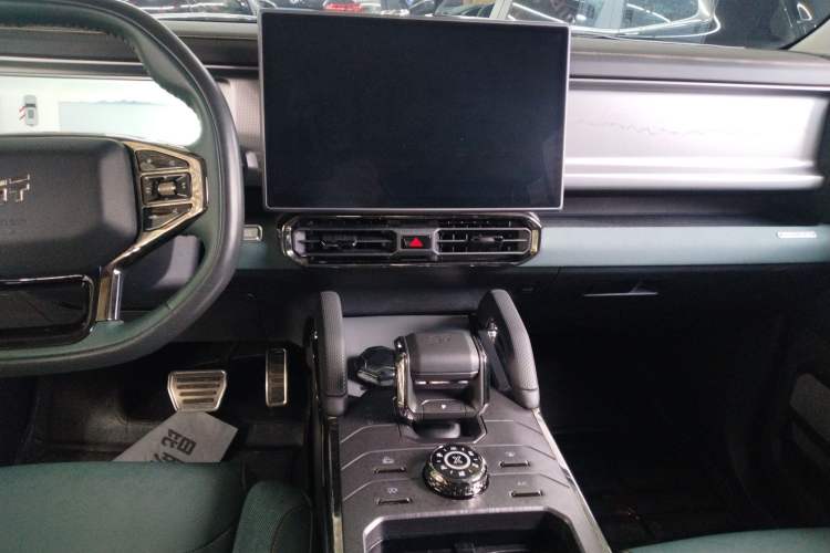 Used JETOUR Traveler 2023 2.0T All-Wheel-Drive CrossPRO
