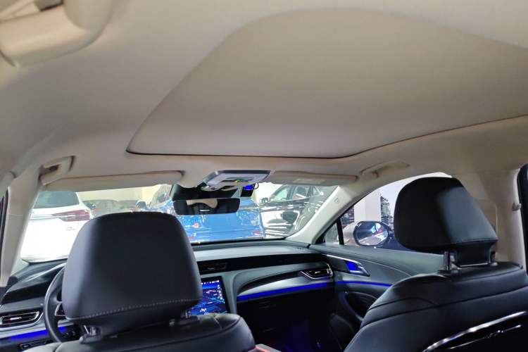 Used Hongqi H5 2023 2.0T Automatic Smart Connect Flagship Edition