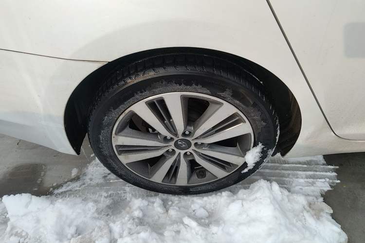 Used Hyundai Mistra 2014 1.8L Automatic Deluxe DLX Model
