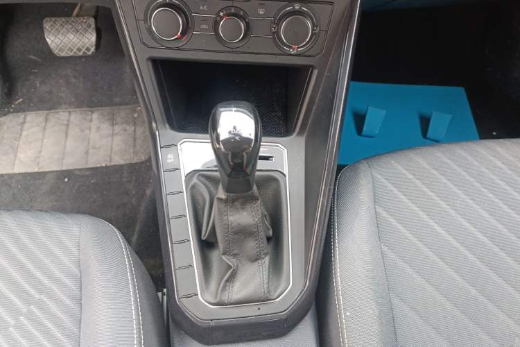 Used Volkswagen Lavida 2023 New Rui 1.5L Automatic New Yi Edition