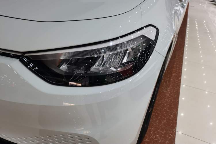 Used Volkswagen ID.3 2025 Smart Edition Outstanding Model
