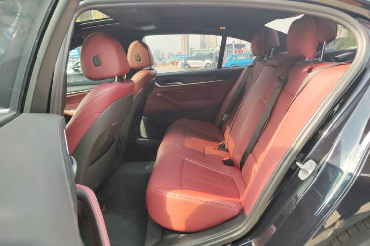 Used BMW 5 Series 2021 530Li Leading Model M Sport Package
