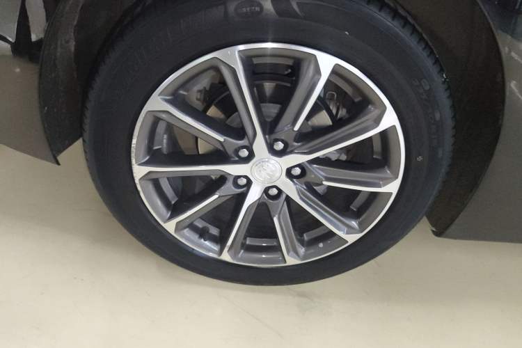 Used Buick LaCrosse 2022 652T Luxury Version
