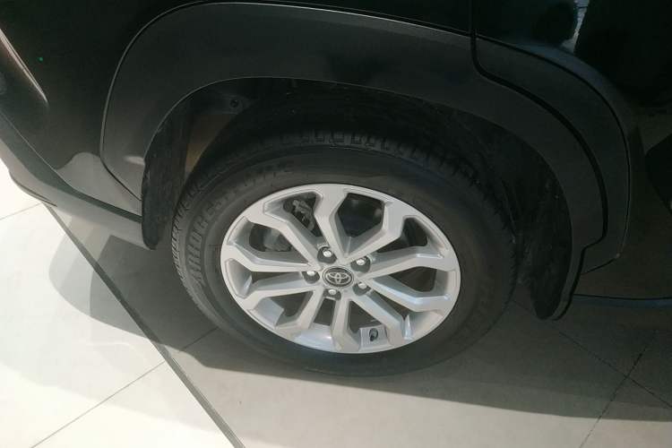 Used Toyota FRONTLANDER 2023 2.0L CVT Elite Edition
