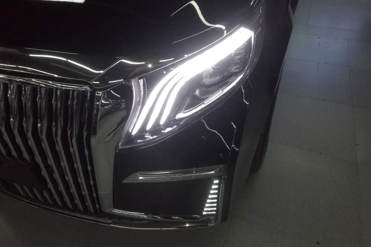 Used Mercedes-Benz Vito 2023 2.0T Business Version 7 Seats
