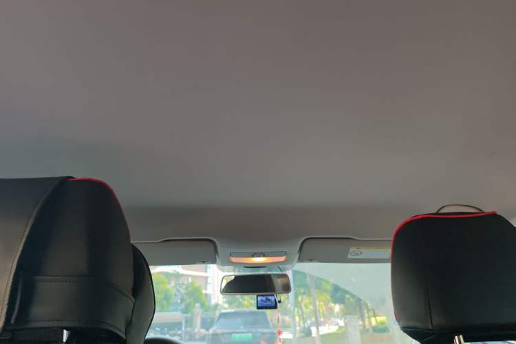 Used Skoda Rapid Spaceback 2016 Revised Version 1.4L Manual Front-Drive Edition
