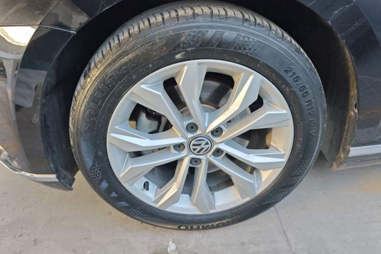 Used Volkswagen Magotan 2019 330TSI DSG Luxury Version China VI Standard
