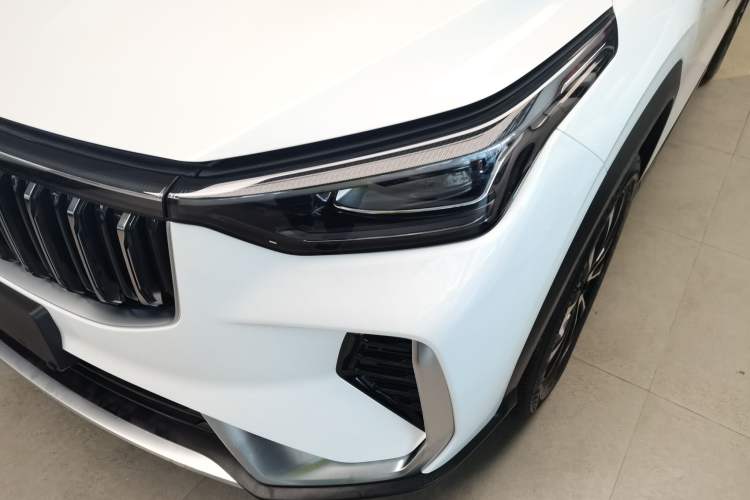 Used Geely Auto Emgrand X7 Sport 2026 Model 1.5TD Aspirational
