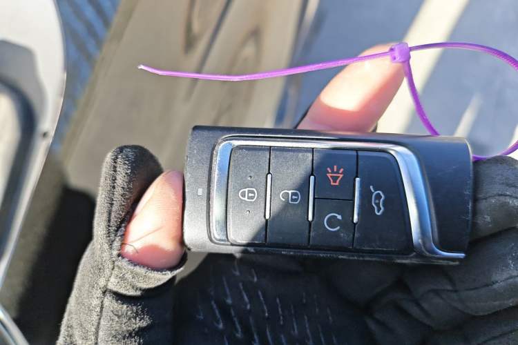 Used GAC Trumpchi M6 2021 270T DCT Elite Edition (7-seater)
