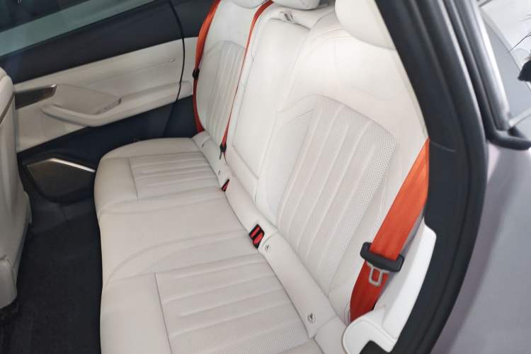 Used ONVO L60 2024 60 kWh Rear-Drive Version