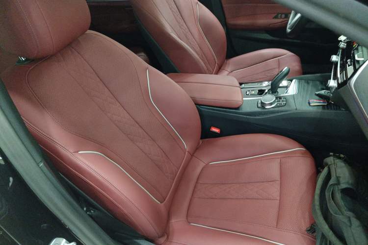 Used BMW 5 Series New Energy 2022 Second Facelift 535Le M Sport Package
