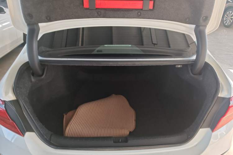 Used Honda Inspire 2019 Rui·Hybrid 2.0L Jingya Edition China VI
