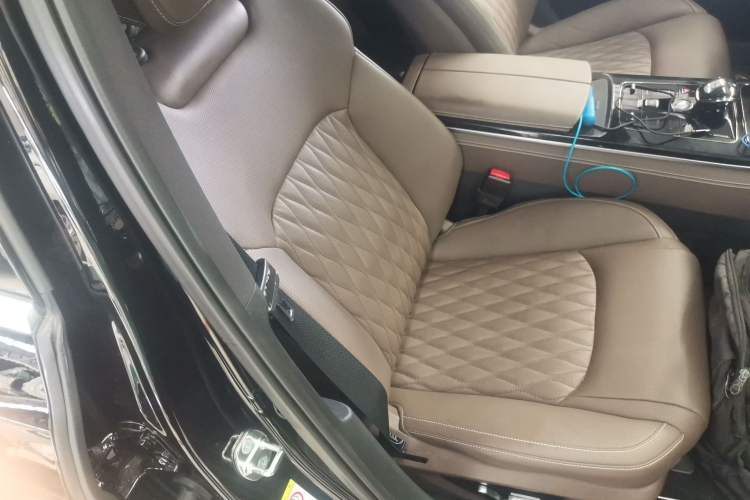 Used BYD Han 2024 DM-i Glory Edition 121KM Prestige Model
