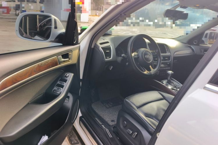 Used Audi Q5 2015 40 TFSI Comfort Model