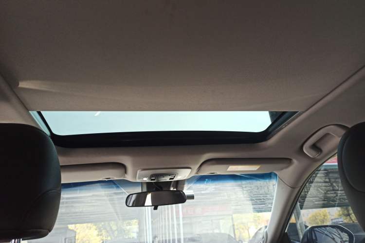 Used Toyota Camry 2019 Revised Version Dual-Engine 2.5 HG Luxury Edition