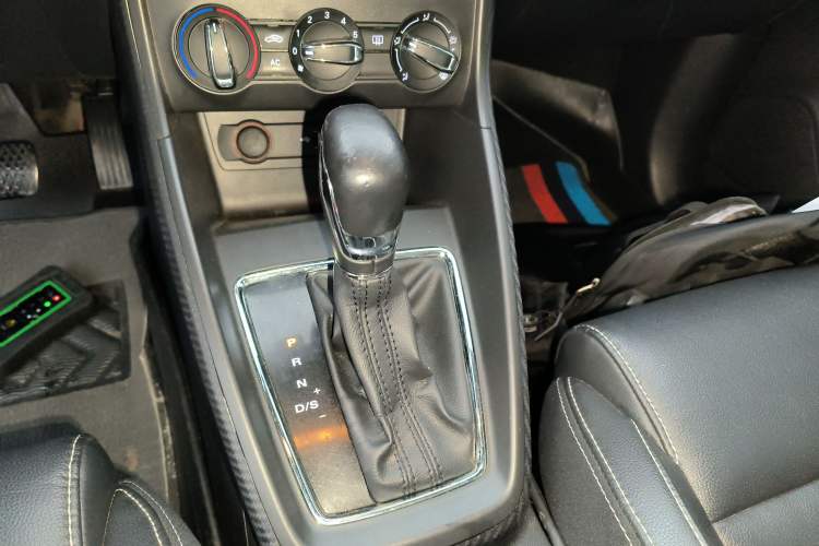 Used MG ZS 2018 1.5L Automatic Luxury Edition China V Standard
