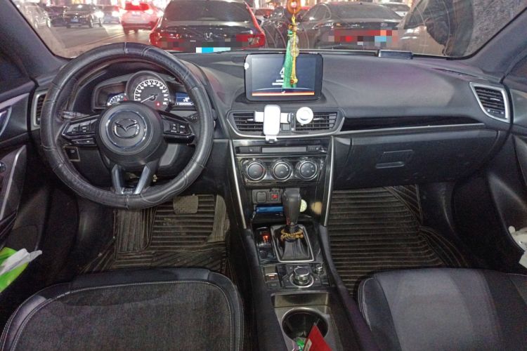 Used Mazda CX-4 2018 2.0L Automatic Two-Wheel Drive Blue Sky Dynamic Version China VI Standard
