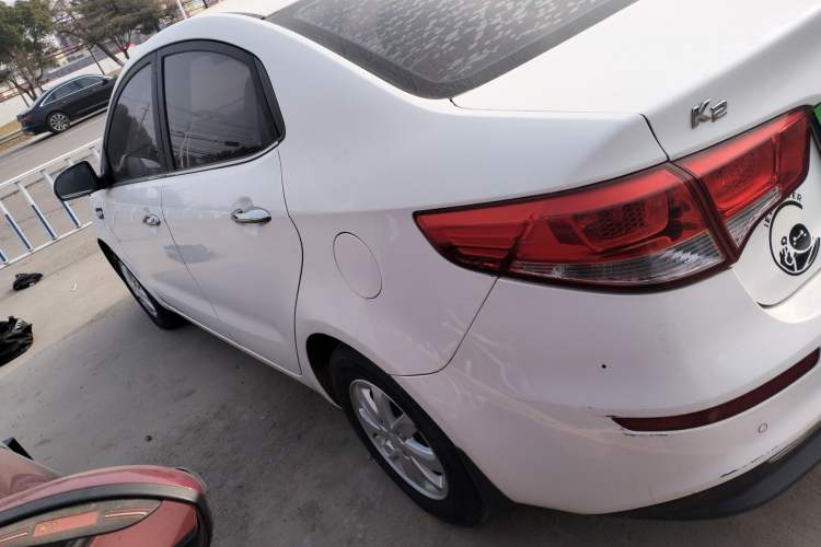 Used Kia K2 2015 Sedan 1.4L MT GLS