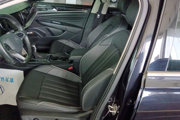 Used Volkswagen Passat 2022 330TSI Starry Elite Edition