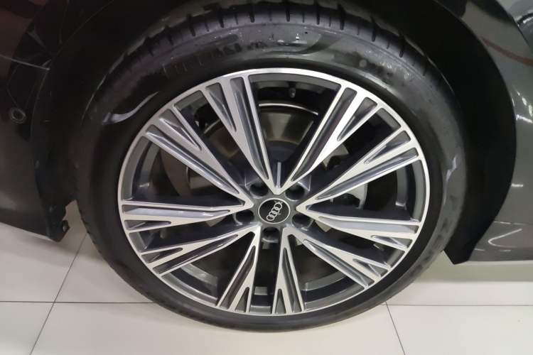 Used Audi A6L 2025 Restyled 45 TFSI quattro Prestige Dynamic Edition