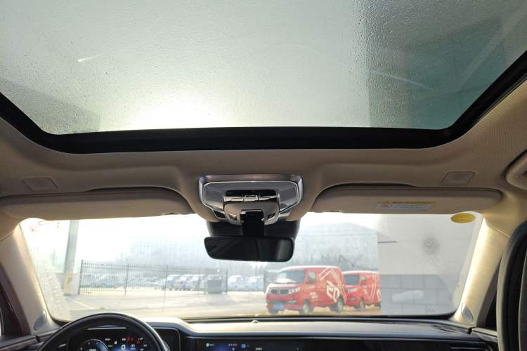 Used Hongqi H9 2023 2.0T Smart Connect Flagship Edition
