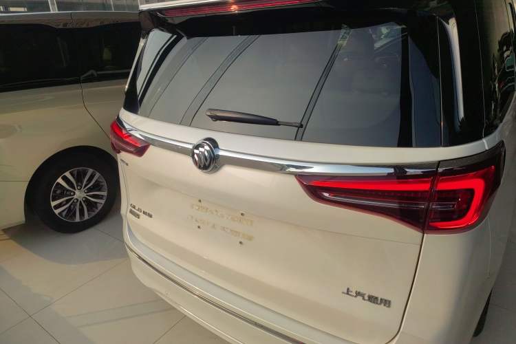 Used Buick GL8 2022 ES Landtrek 653T Comfort Edition
